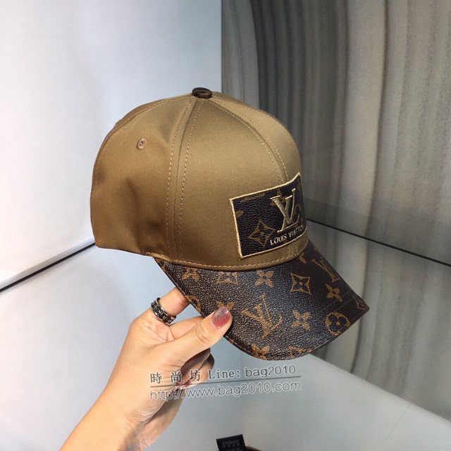 LV新品男士帽子 路易威登真皮壓花拼接鴨舌帽棒球帽  mm1525